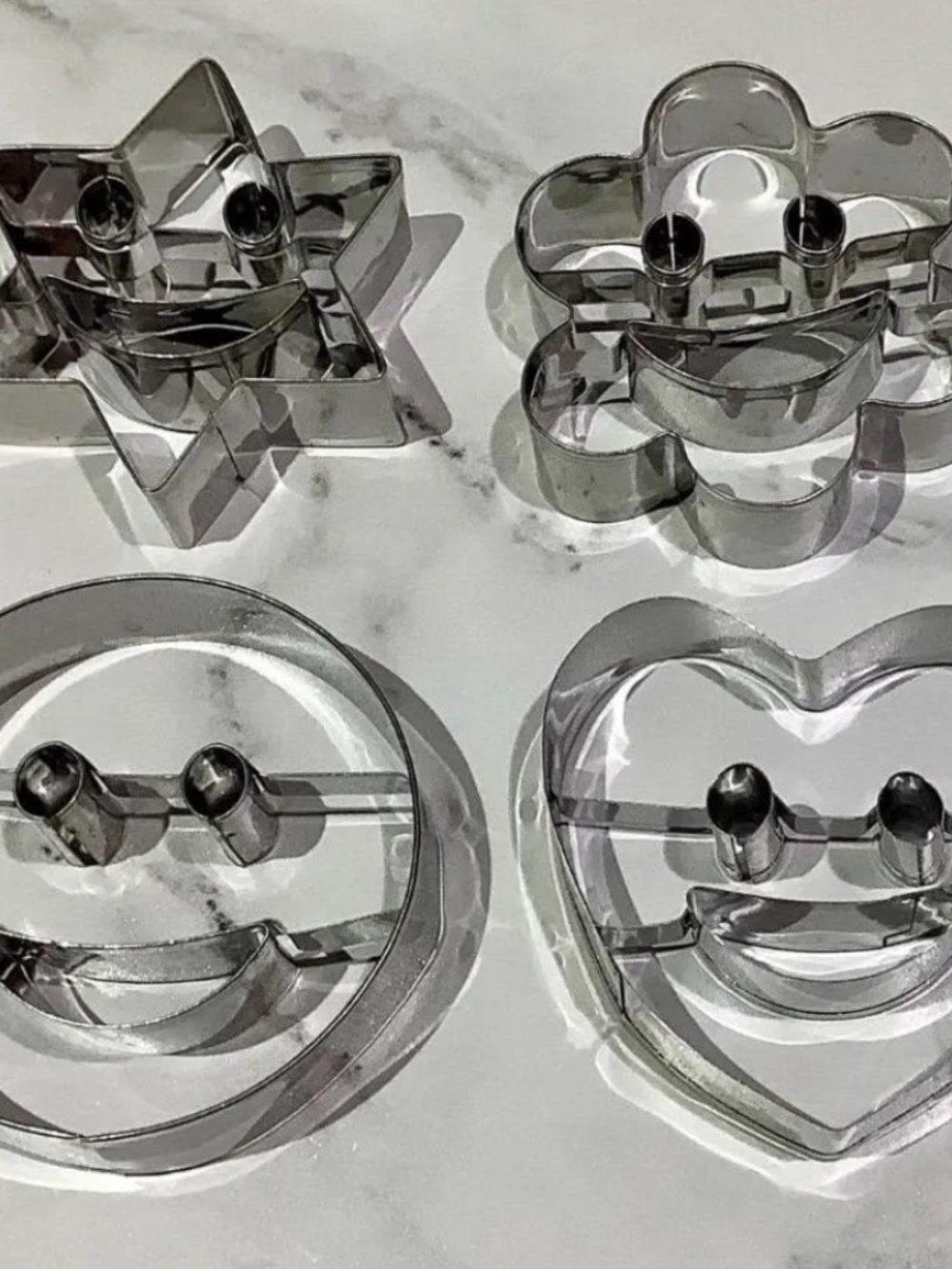 Cookie Cutters Set 4 pcs., Heart, Circle, Star, Flower, metal.